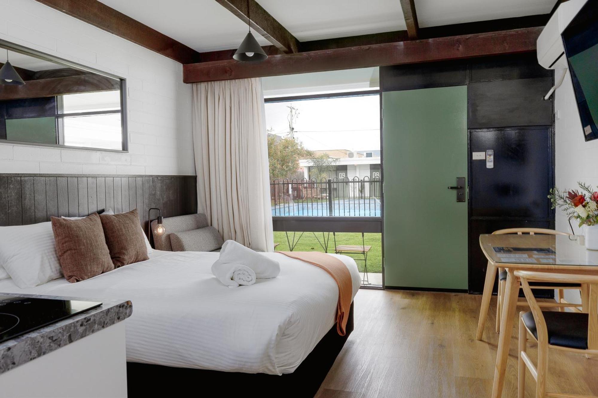 M Hotel เซล ภายนอก รูปภาพ
