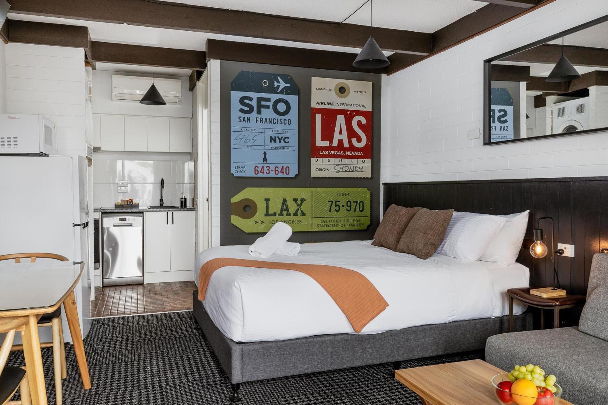 M Hotel เซล ภายนอก รูปภาพ