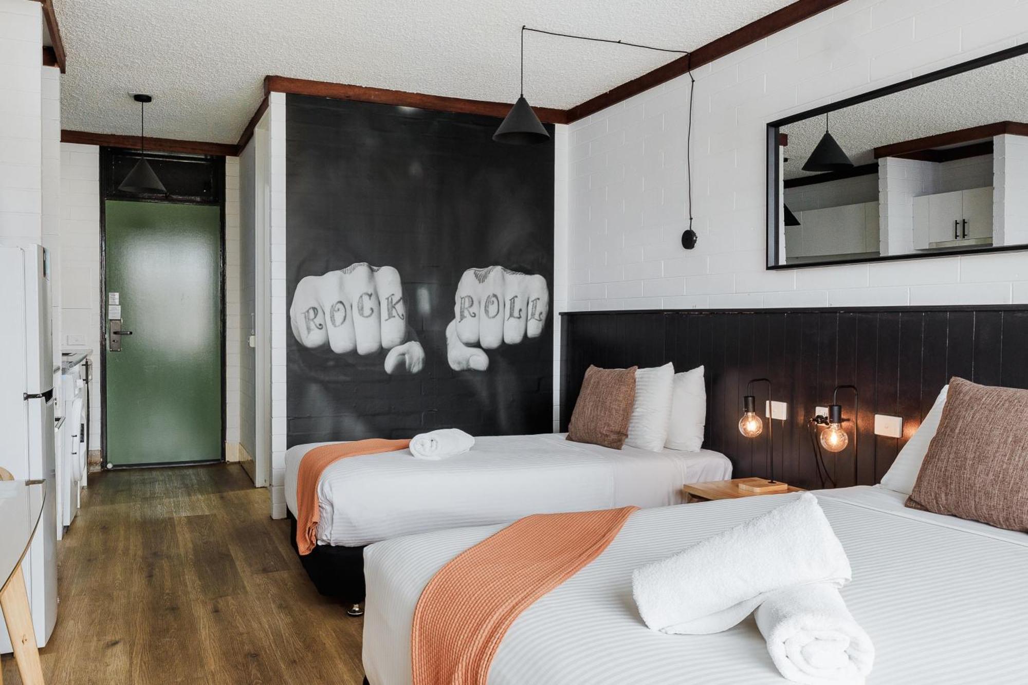M Hotel เซล ภายนอก รูปภาพ